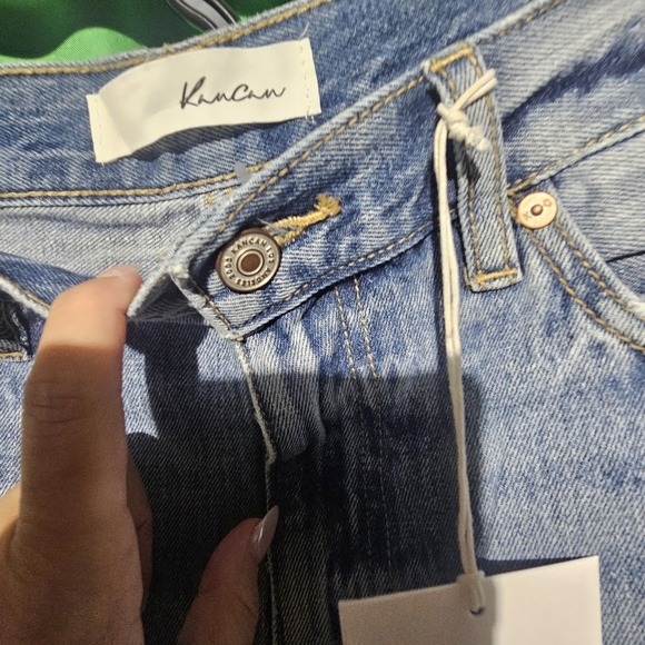 KanCan NWT Light Blue Distressed High Rise Slim Straight Waist 29 Inseam 29 - Picture 2 of 6